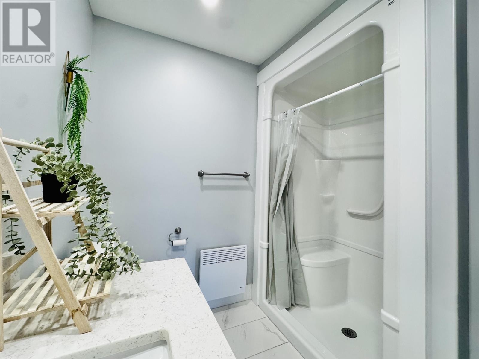 












305 24 Gilbert Drive

,
East Royalty,




Prince Edward Island
C1C0W2

