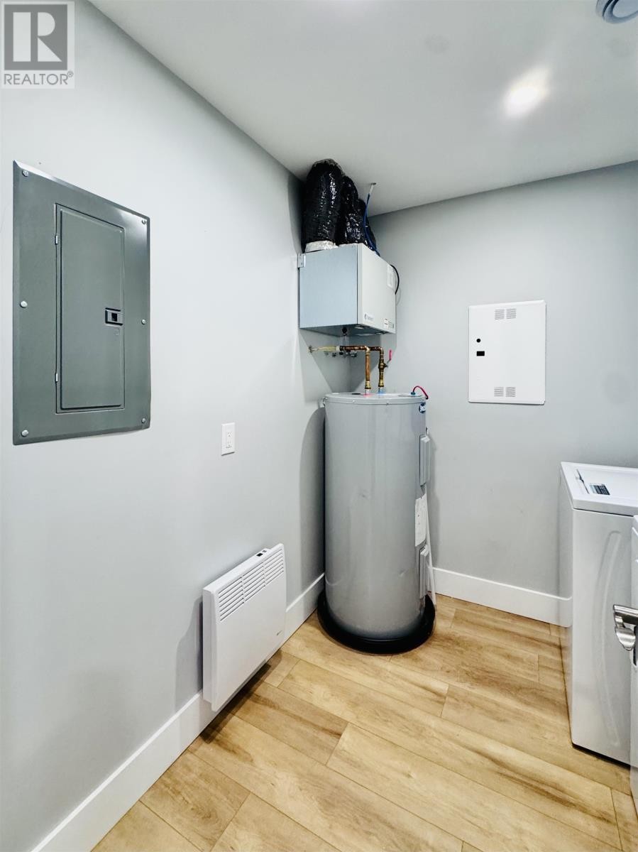 












305 24 Gilbert Drive

,
East Royalty,




Prince Edward Island
C1C0W2

