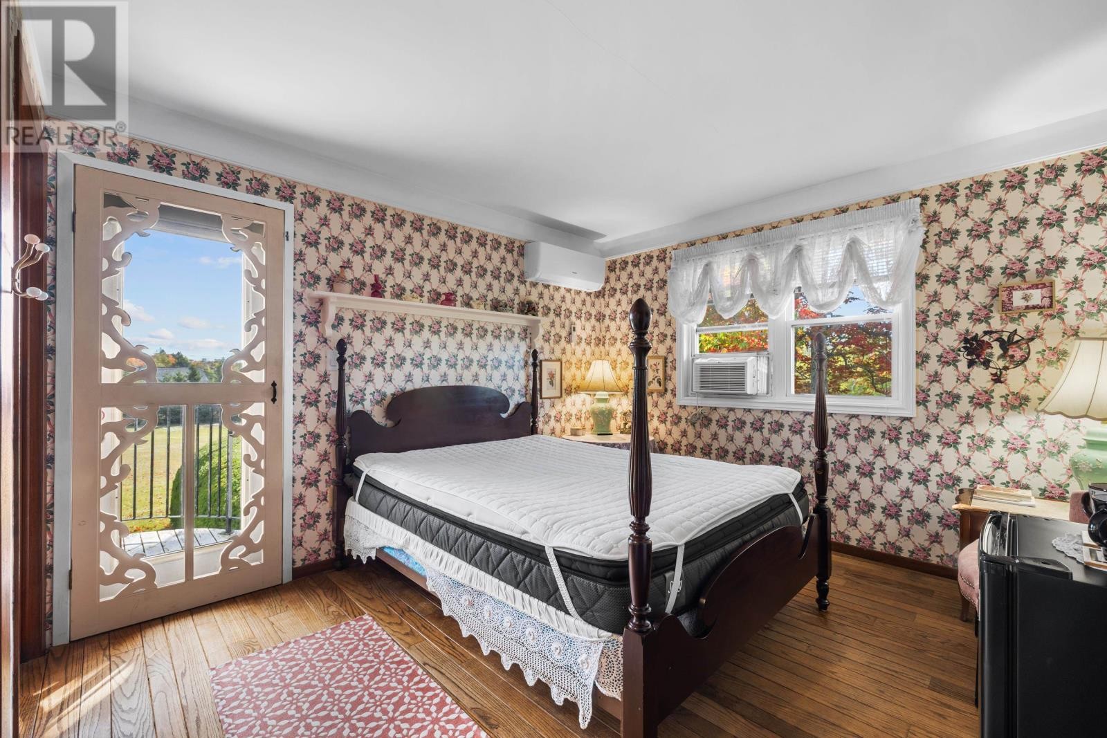 












203 Ferry Road

,
Cornwall,




Prince Edward Island
C0A1H4

