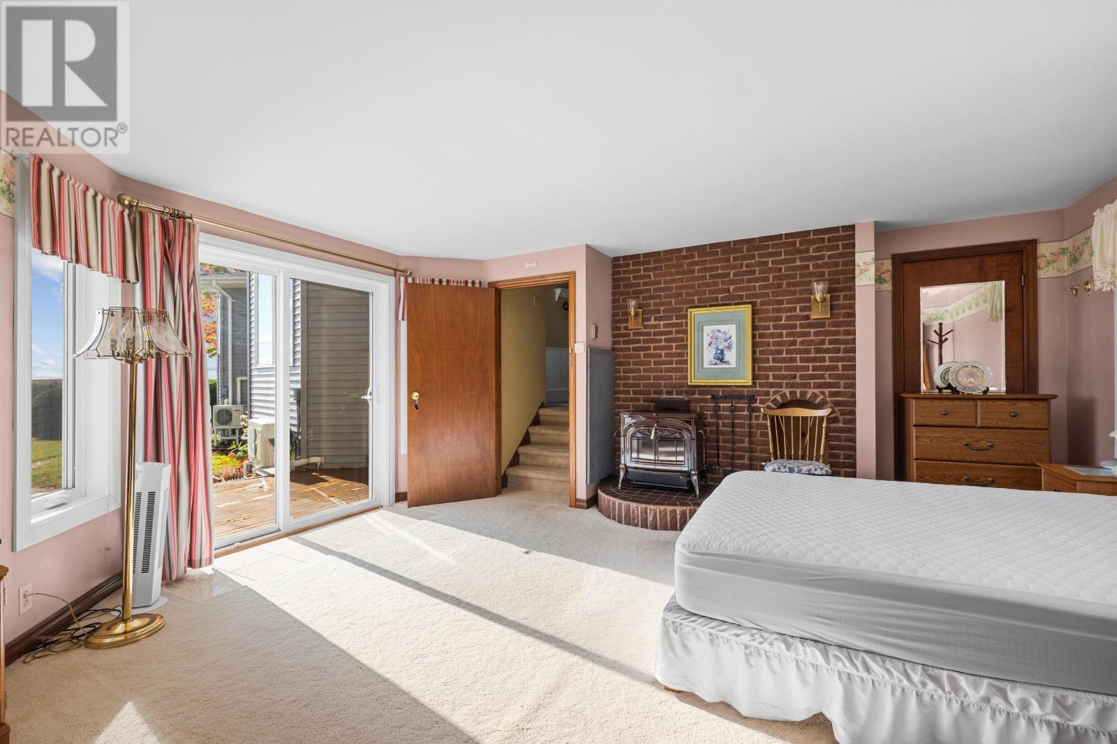 












203 Ferry Road

,
Cornwall,




Prince Edward Island
C0A1H4

