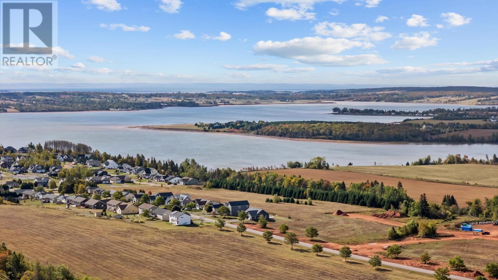 












203 Ferry Road

,
Cornwall,




Prince Edward Island
C0A1H4

