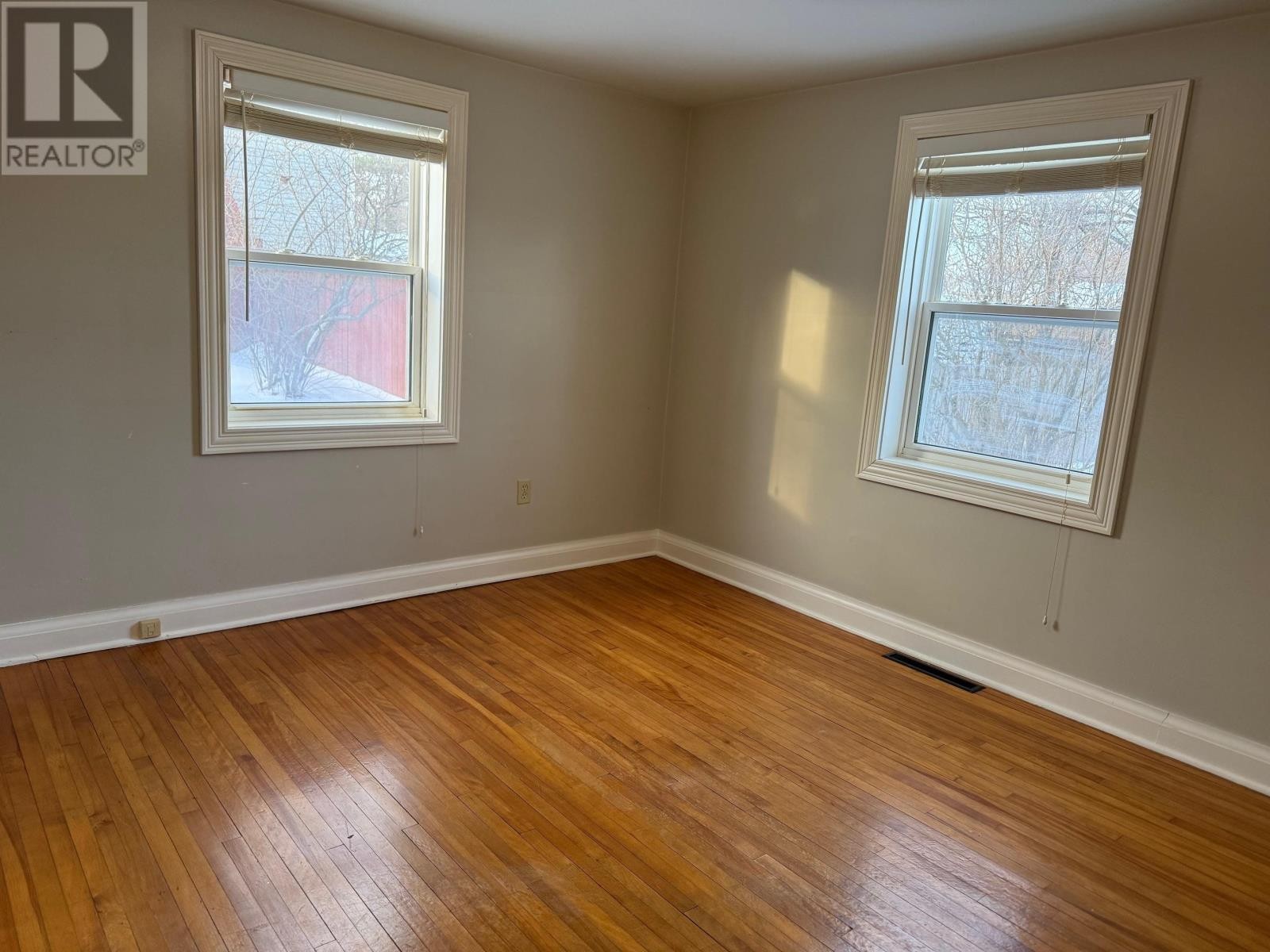 












259 Schurman Avenue

,
Summerside,




Prince Edward Island
C1N2C8

