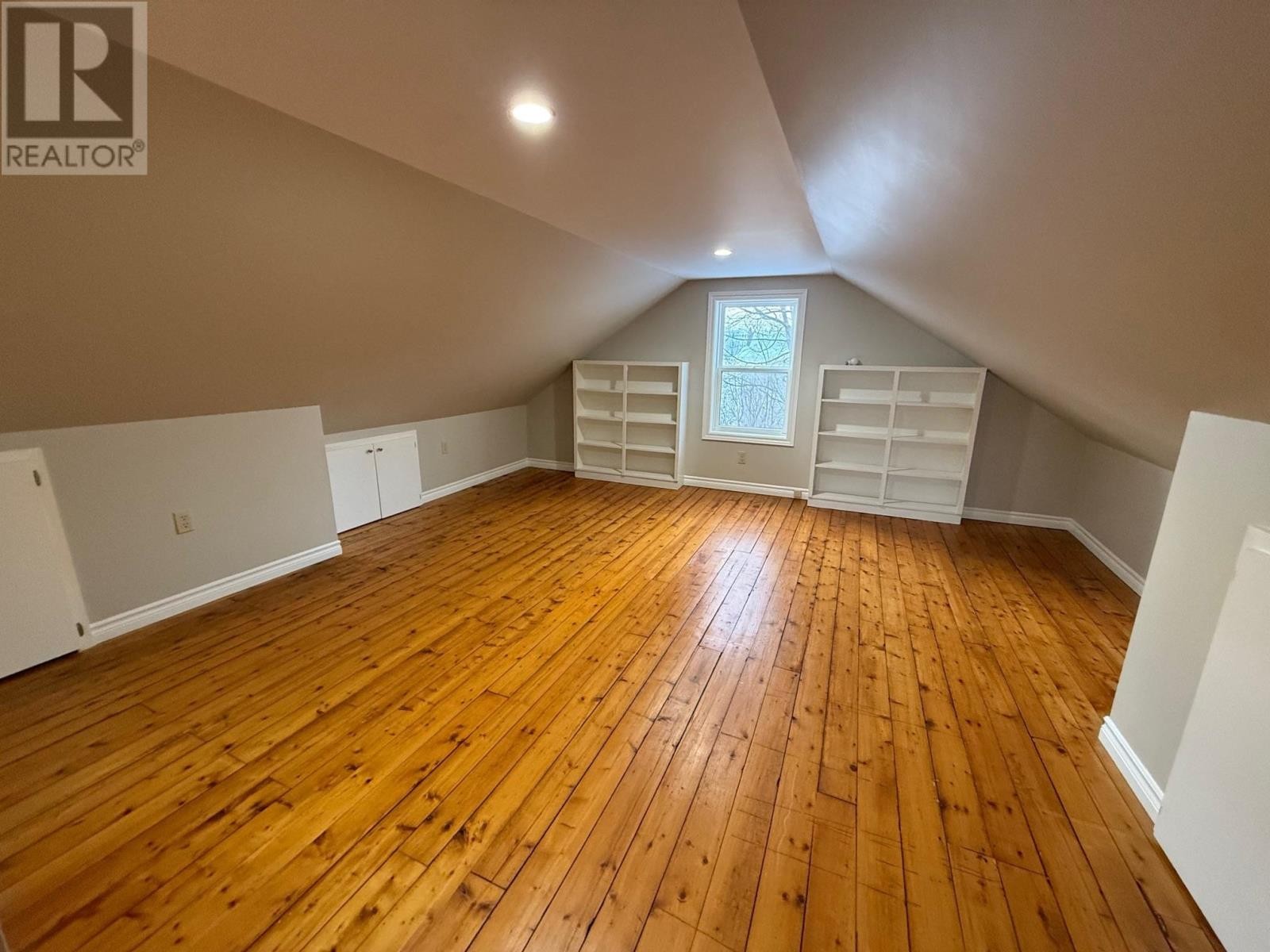 












259 Schurman Avenue

,
Summerside,




Prince Edward Island
C1N2C8

