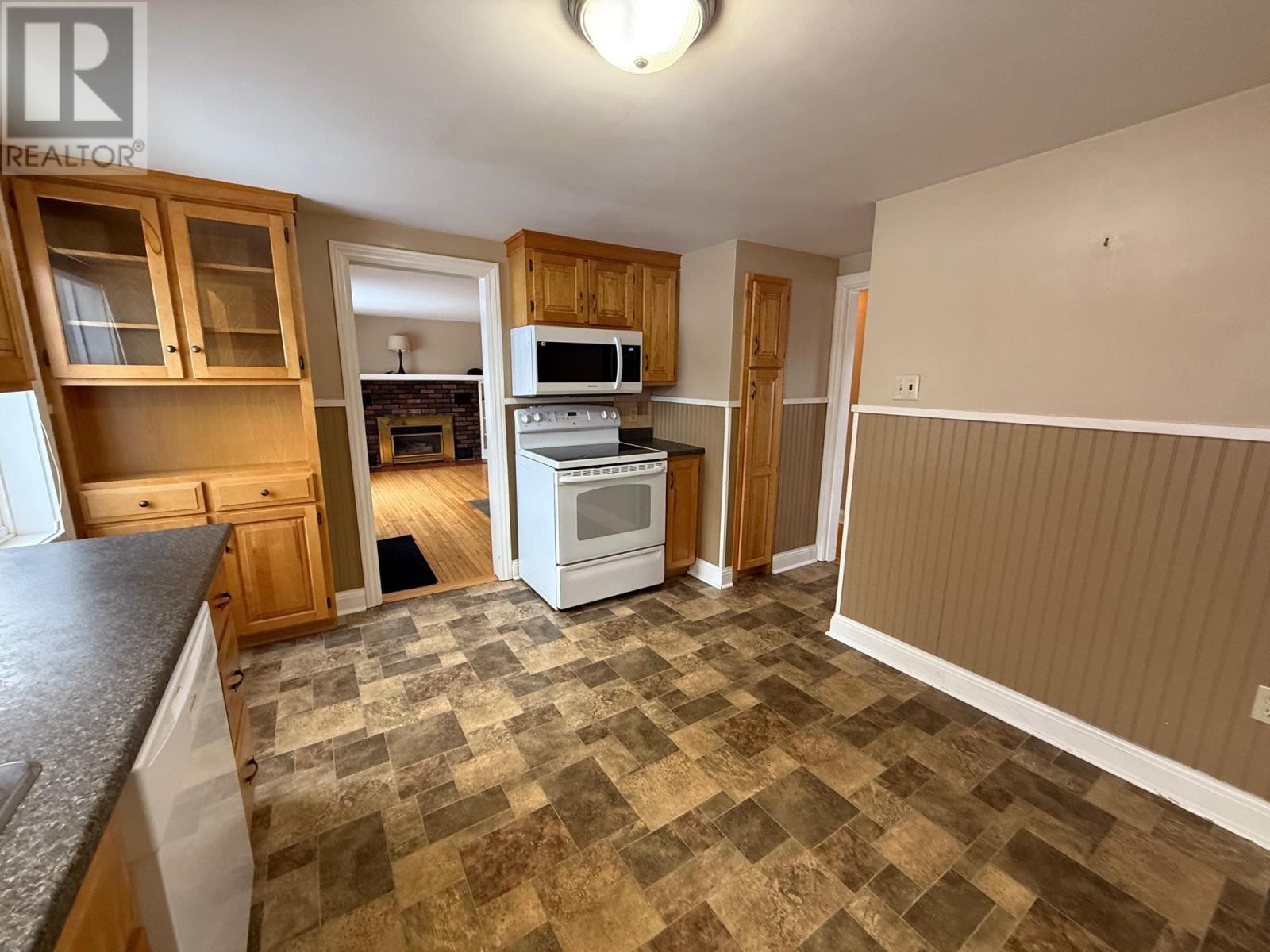 












259 Schurman Avenue

,
Summerside,




Prince Edward Island
C1N2C8

