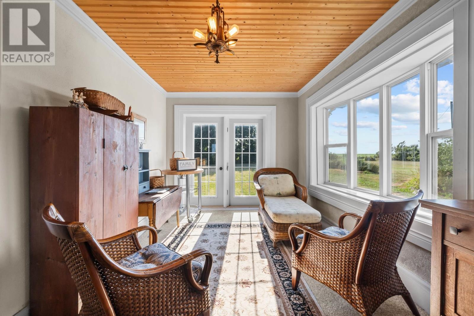












196 Malpeque Road

,
Malpeque,




Prince Edward Island
C0B1M0

