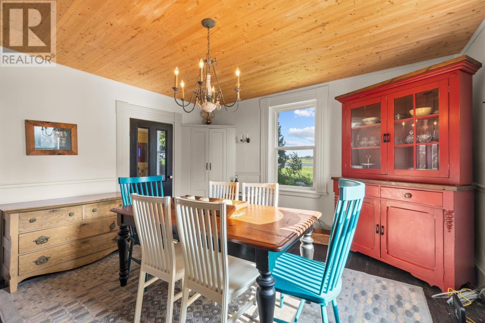 












196 Malpeque Road

,
Malpeque,




Prince Edward Island
C0B1M0

