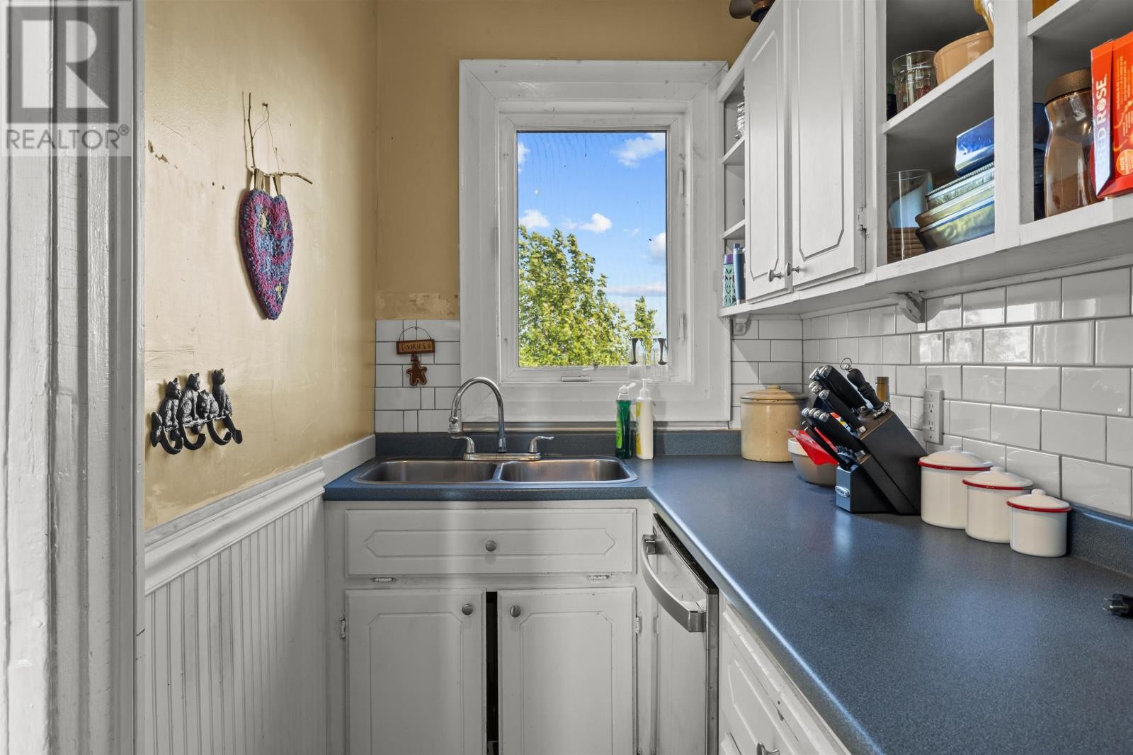 












196 Malpeque Road

,
Malpeque,




Prince Edward Island
C0B1M0

