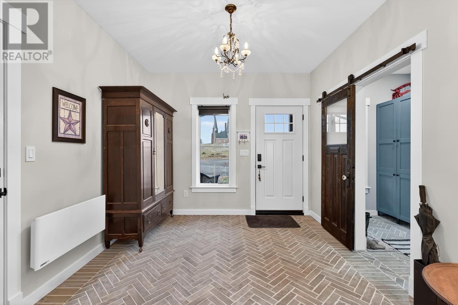 












66 Notre Dame Road

,
Mont Carmel,







Prince Edward Island
C0B2E0

