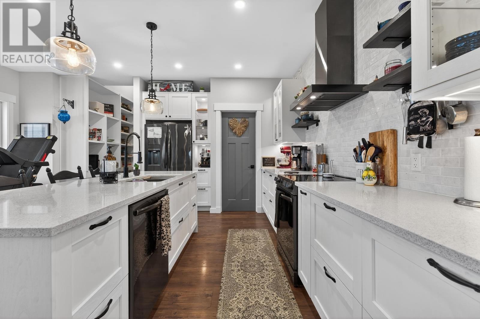 












66 Notre Dame Road

,
Mont Carmel,







Prince Edward Island
C0B2E0

