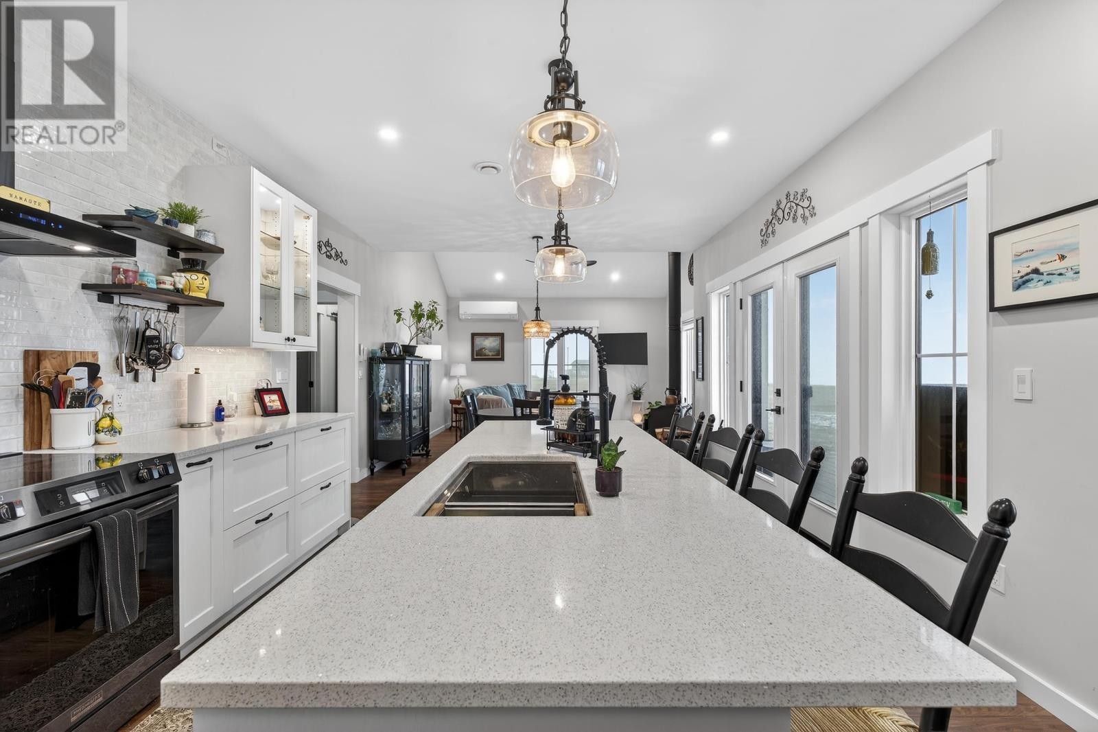 












66 Notre Dame Road

,
Mont Carmel,







Prince Edward Island
C0B2E0

