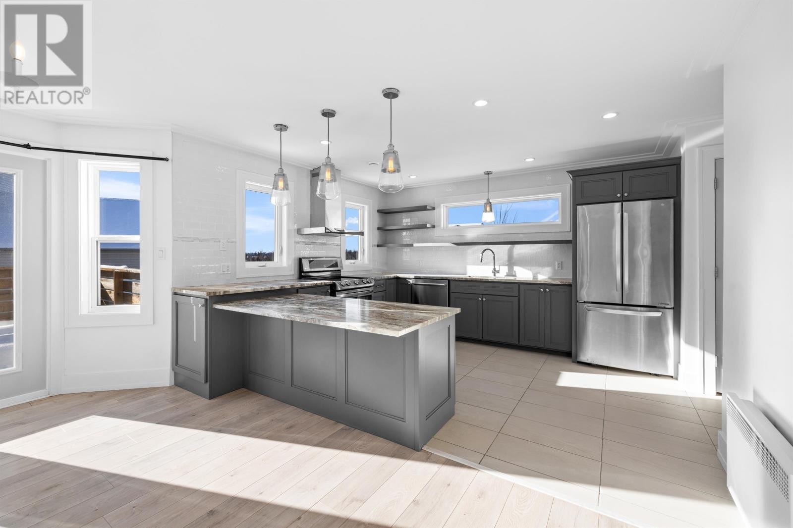 












39 Chancellor Street

,
Charlottetown,




Prince Edward Island
C1E0G1

