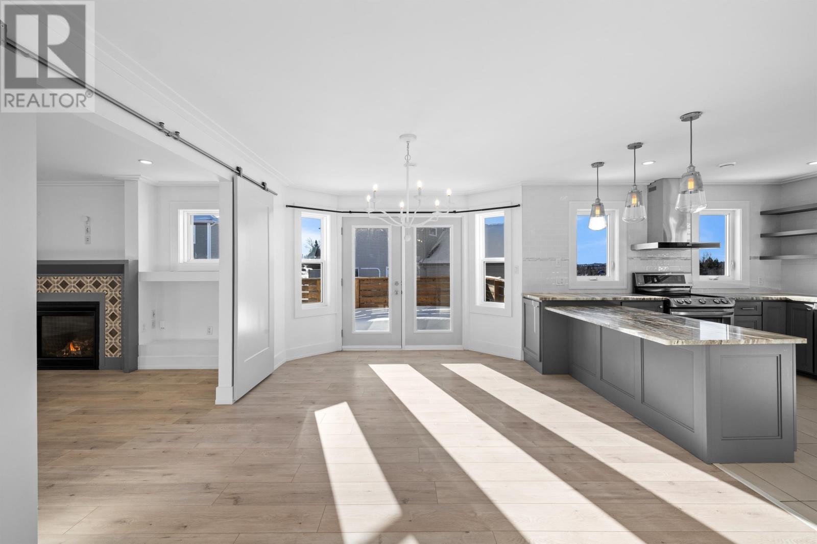 












39 Chancellor Street

,
Charlottetown,




Prince Edward Island
C1E0G1

