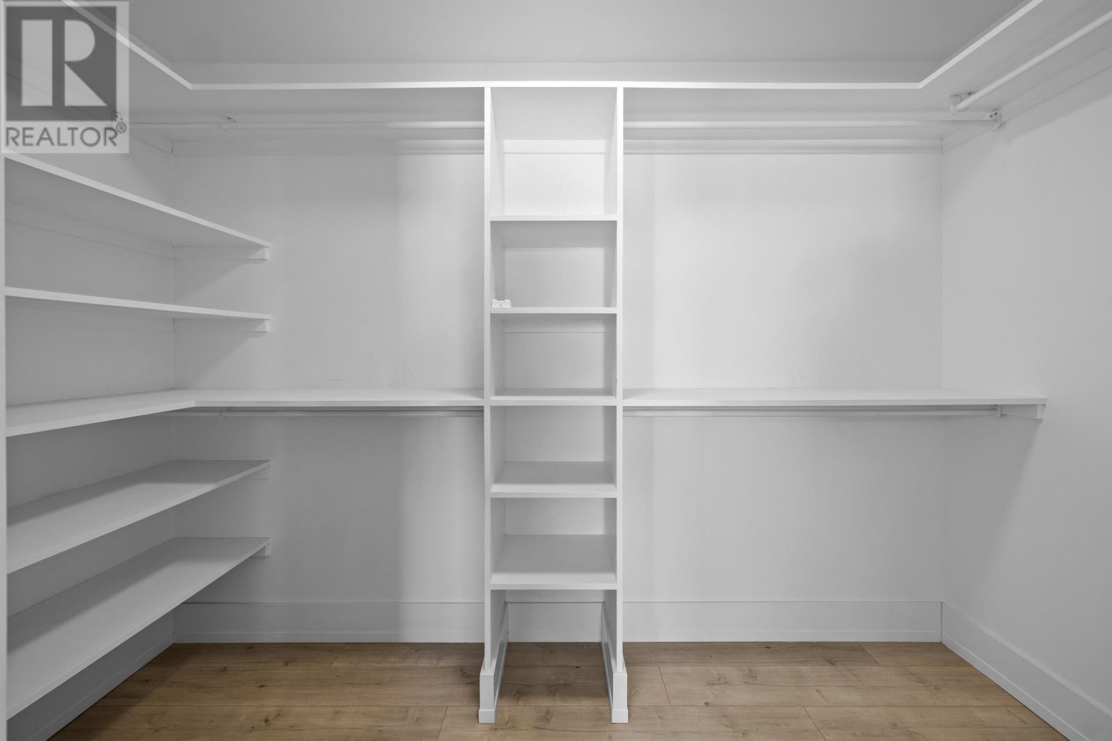 












39 Chancellor Street

,
Charlottetown,




Prince Edward Island
C1E0G1

