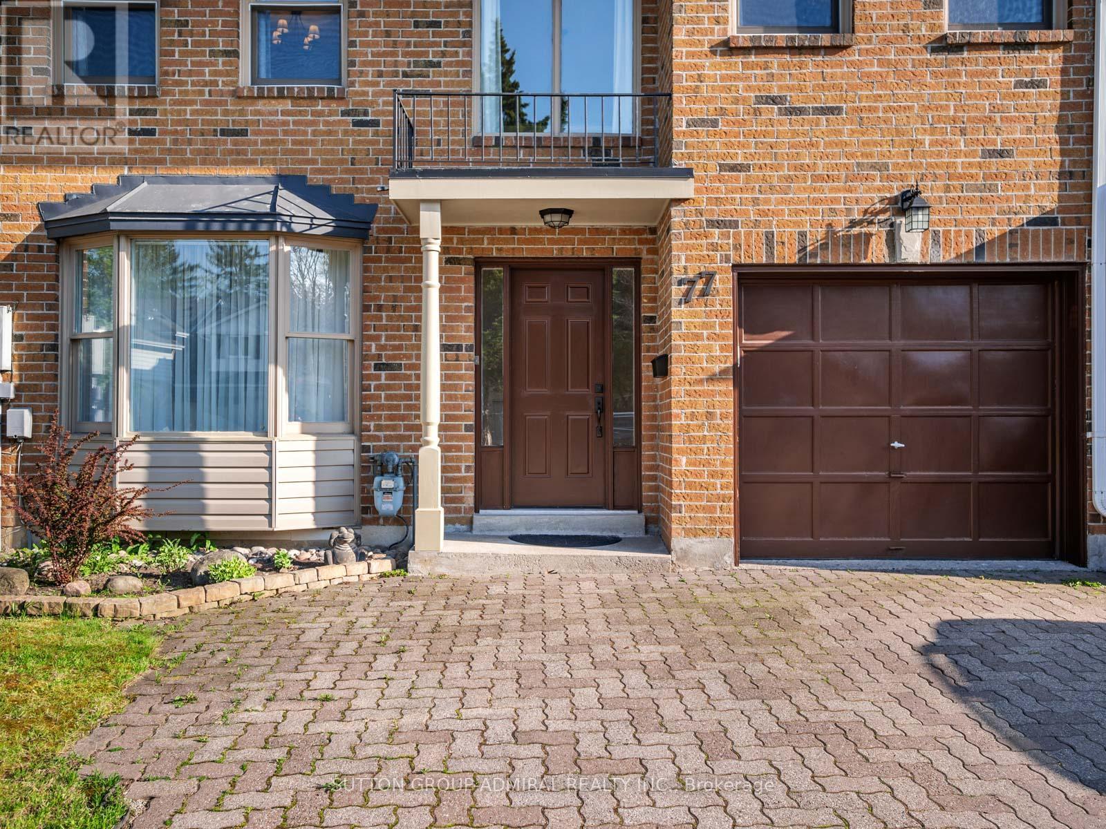 












77 CHISWELL CRESCENT

,
Toronto,




Ontario
M2N6G2

