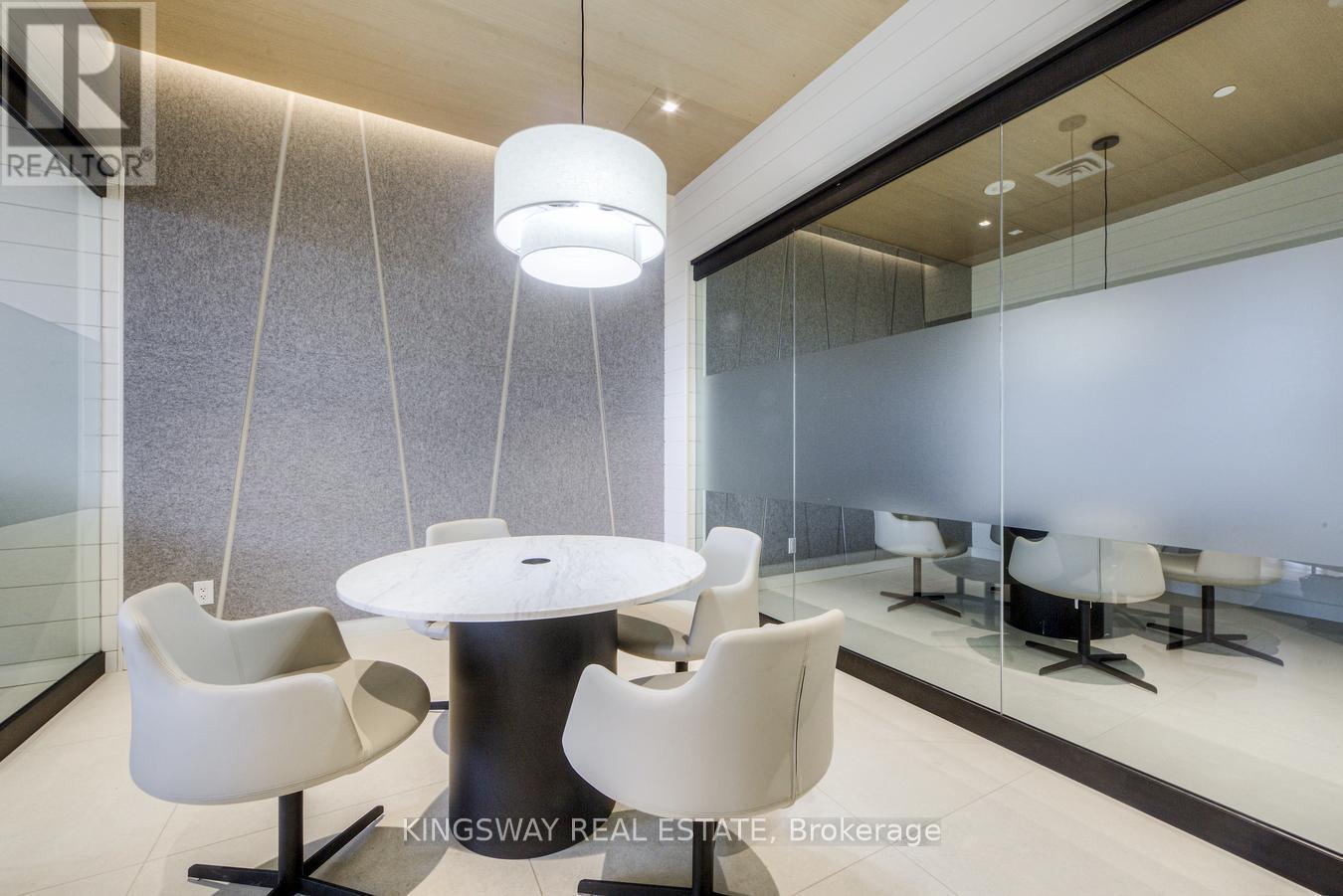 












LP02 - 5 DEFRIES STREET

,
Toronto (Regent Park),




Ontario
M5A0W7

