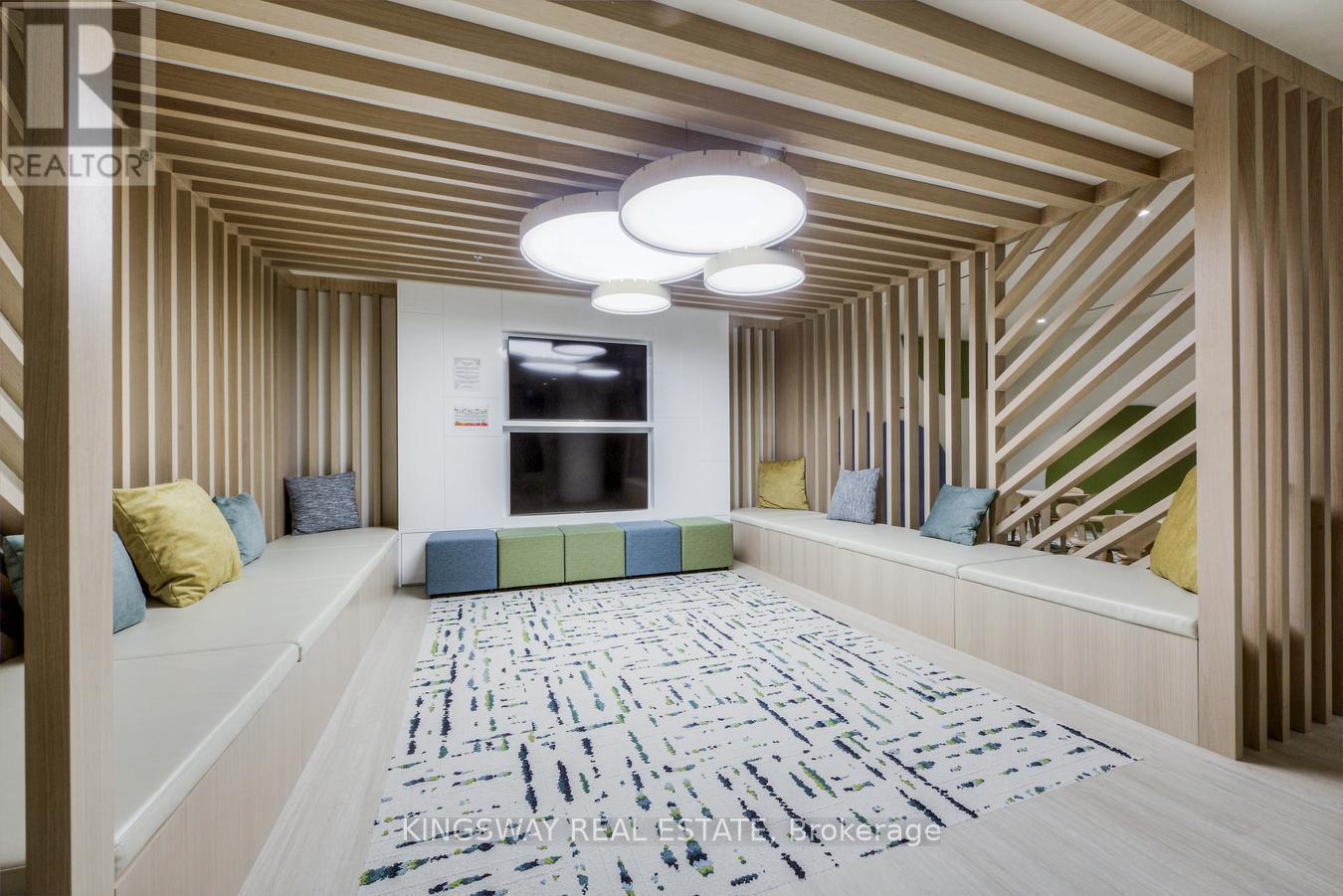 












LP02 - 5 DEFRIES STREET

,
Toronto (Regent Park),




Ontario
M5A0W7

