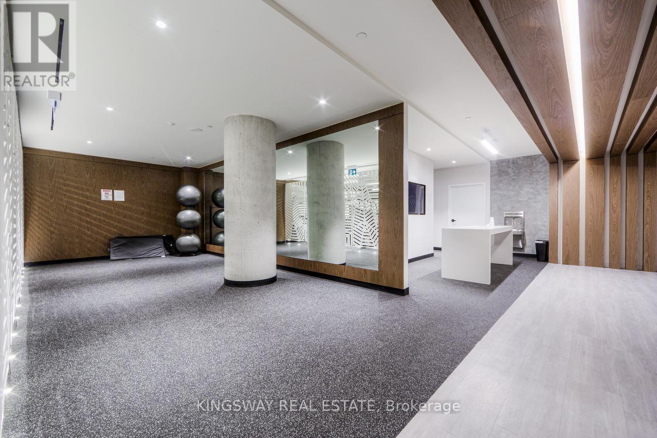 












LP02 - 5 DEFRIES STREET

,
Toronto (Regent Park),




Ontario
M5A0W7

