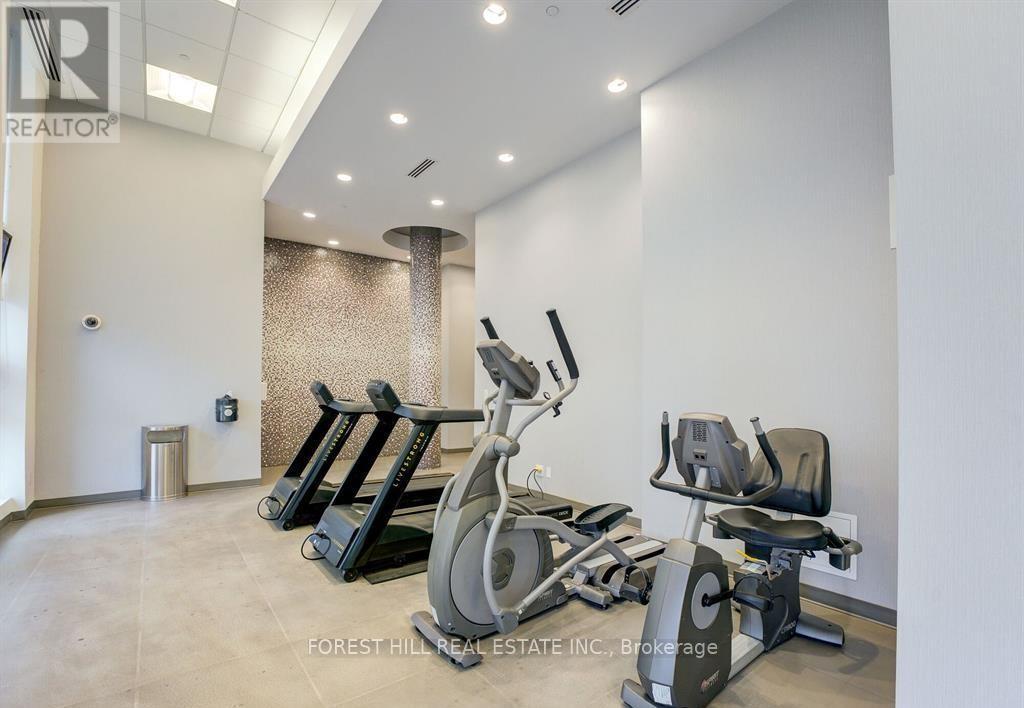












510 - 2756 OLD LESLIE STREET

,
Toronto (Bayview Village),




Ontario
M2K0E2

