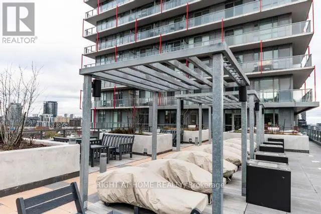 












504 - 120 PARLIAMENT STREET

,
Toronto (Moss Park),




Ontario
M5A2Y8

