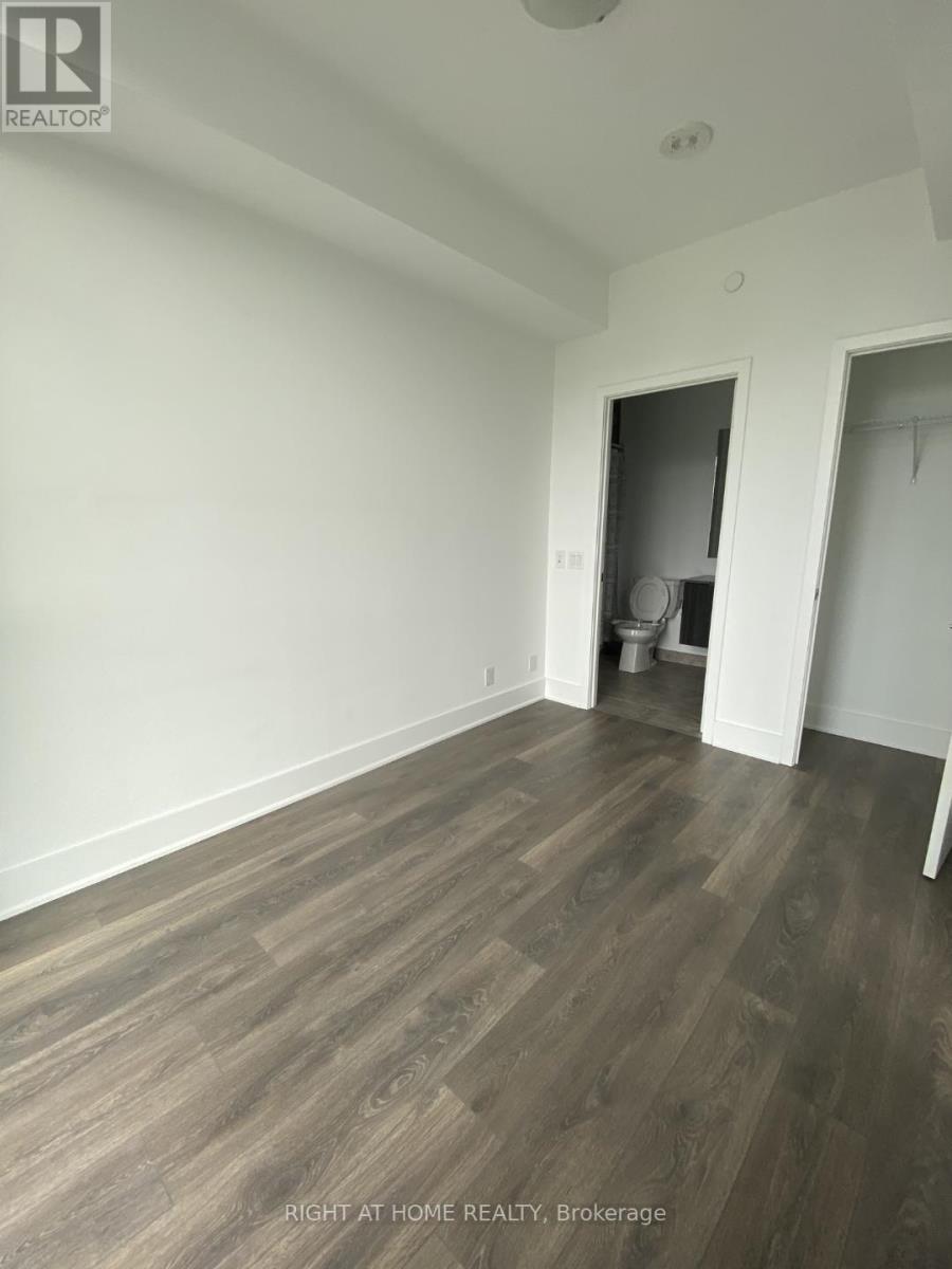 












504 - 120 PARLIAMENT STREET

,
Toronto (Moss Park),




Ontario
M5A2Y8

