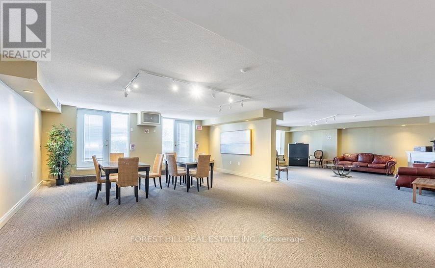 












505 - 18 WANLESS AVENUE

,
Toronto (Lawrence Park North),




Ontario
M4N3R9

