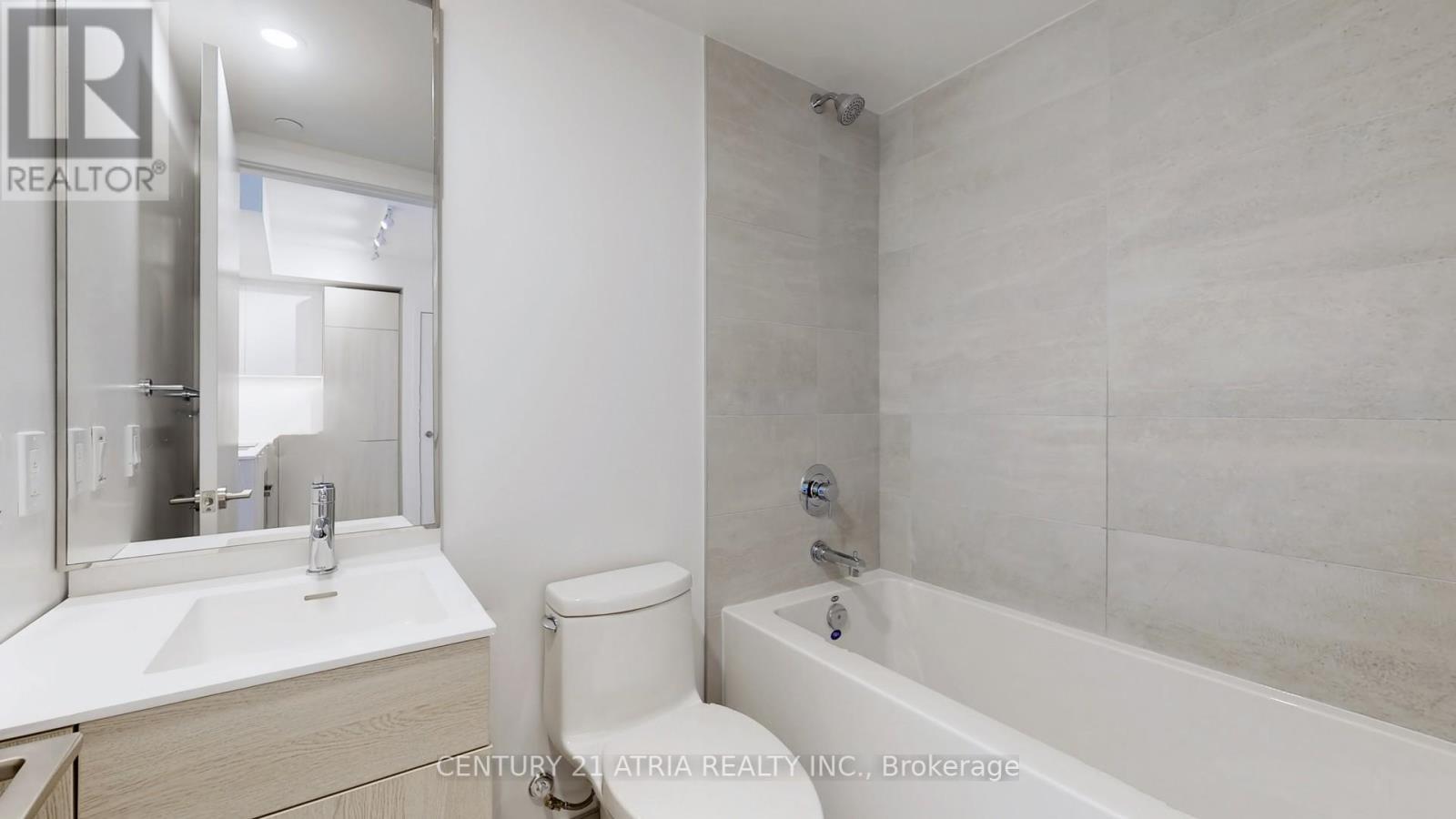 












343 - 28 EASTERN AVENUE

,
Toronto (Moss Park),




Ontario
M5A0Y2

