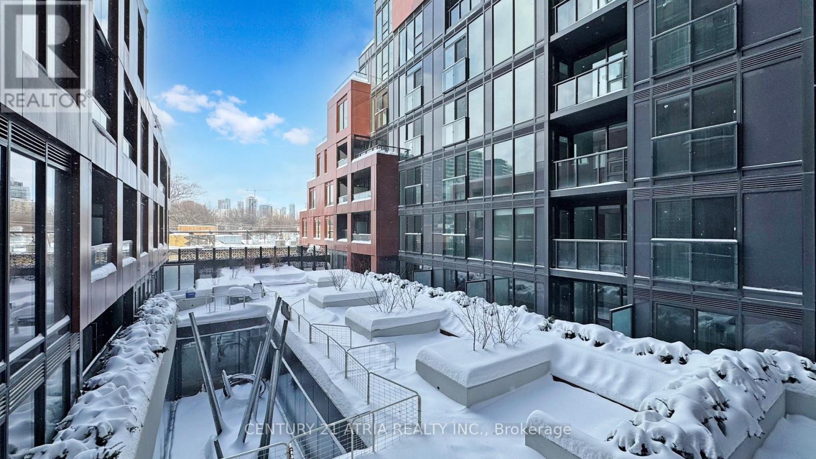 












343 - 28 EASTERN AVENUE

,
Toronto (Moss Park),




Ontario
M5A0Y2

