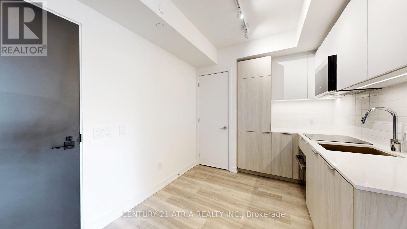 












343 - 28 EASTERN AVENUE

,
Toronto (Moss Park),




Ontario
M5A0Y2

