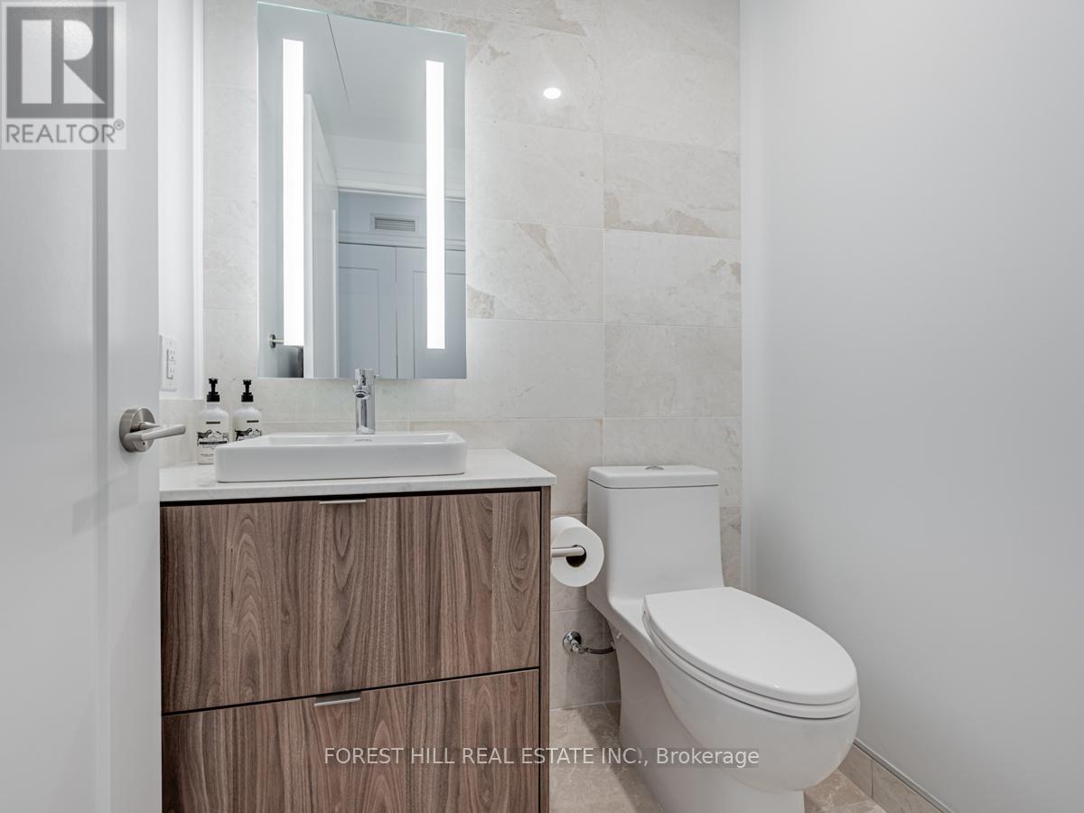 












201 - 280 HOWLAND AVENUE

,
Toronto (Annex),




Ontario
M5R0C3

