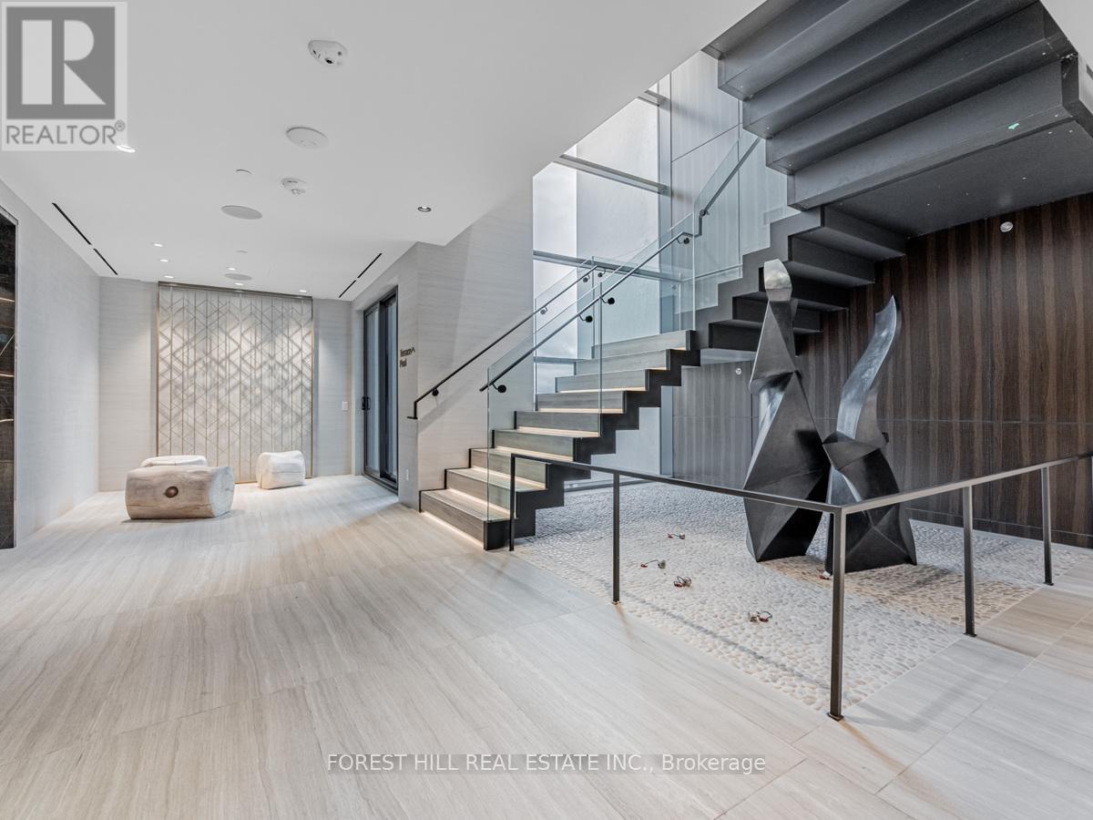 












201 - 280 HOWLAND AVENUE

,
Toronto (Annex),




Ontario
M5R0C3

