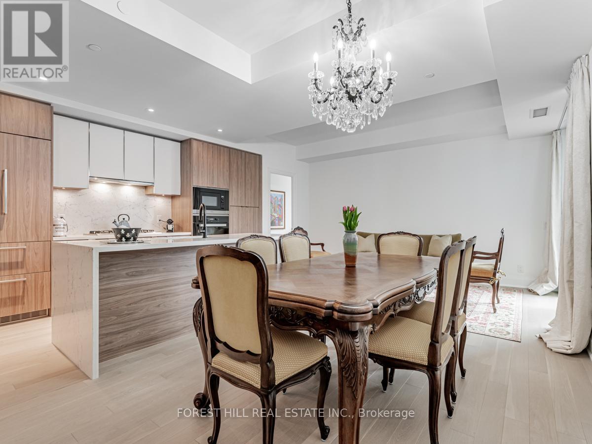 












201 - 280 HOWLAND AVENUE

,
Toronto (Annex),




Ontario
M5R0C3

