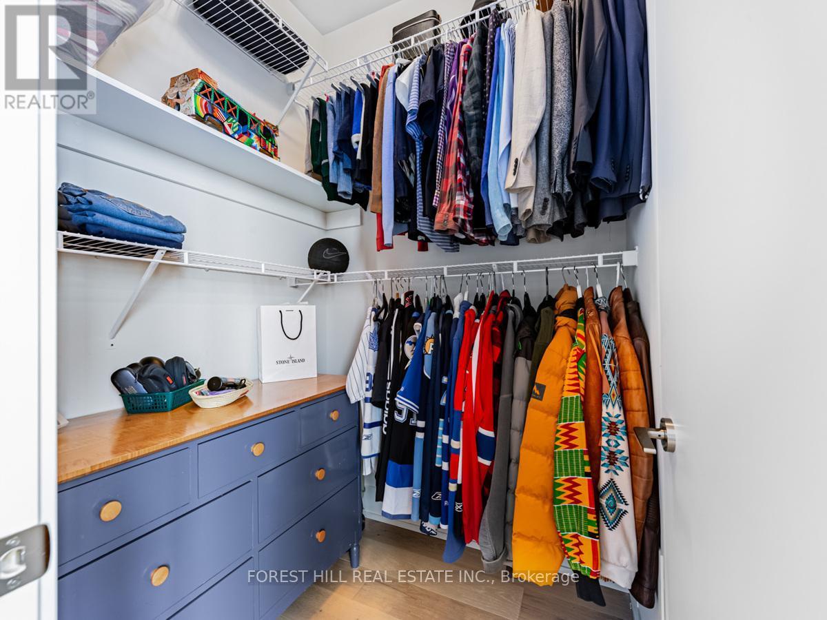 












PH2 - 181 BEDFORD ROAD

,
Toronto (Annex),




Ontario
M5R0C2


