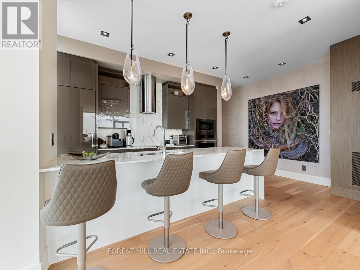 












PH2 - 181 BEDFORD ROAD

,
Toronto (Annex),




Ontario
M5R0C2


