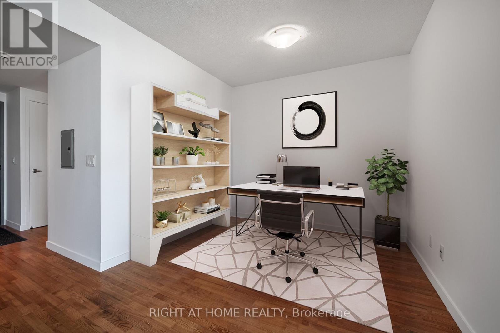 












2104 - 281 MUTUAL STREET

,
Toronto (Church-Yonge Corridor),




Ontario
M4Y3C4

