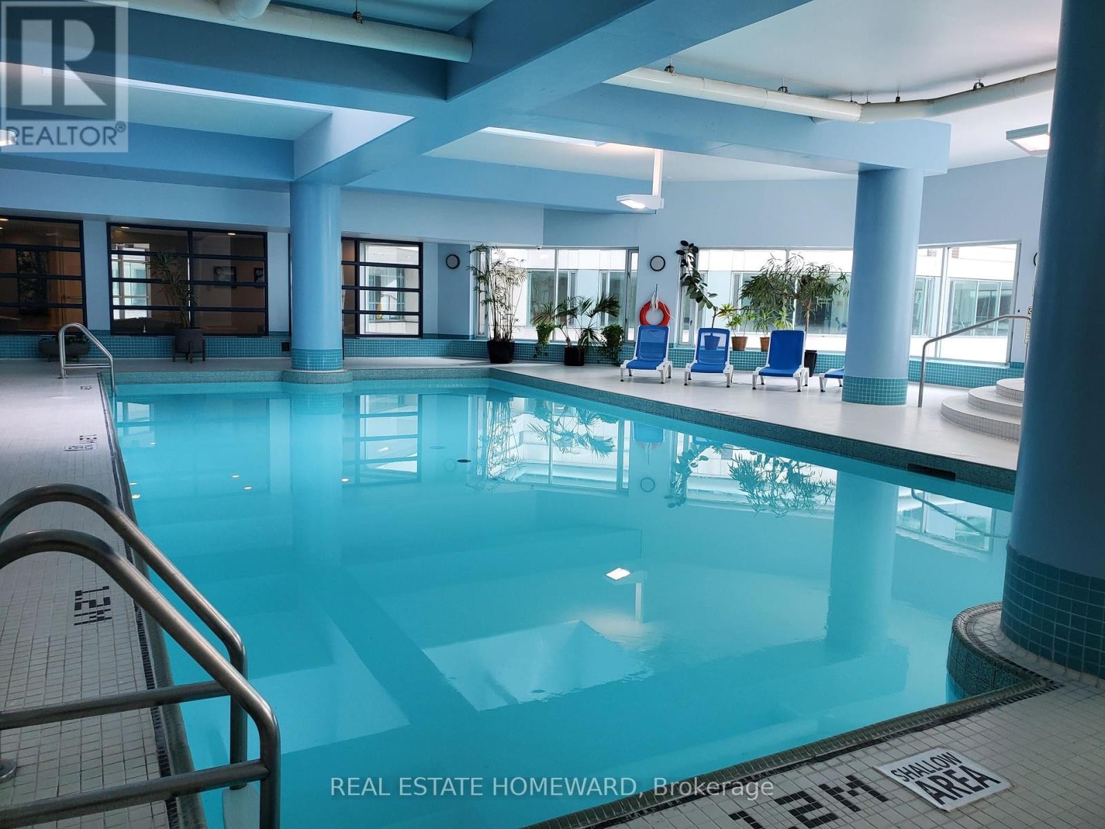 












PH2 - 10 QUEENS QUAY W

,
Toronto (Waterfront Communities),




Ontario
M5J2R9

