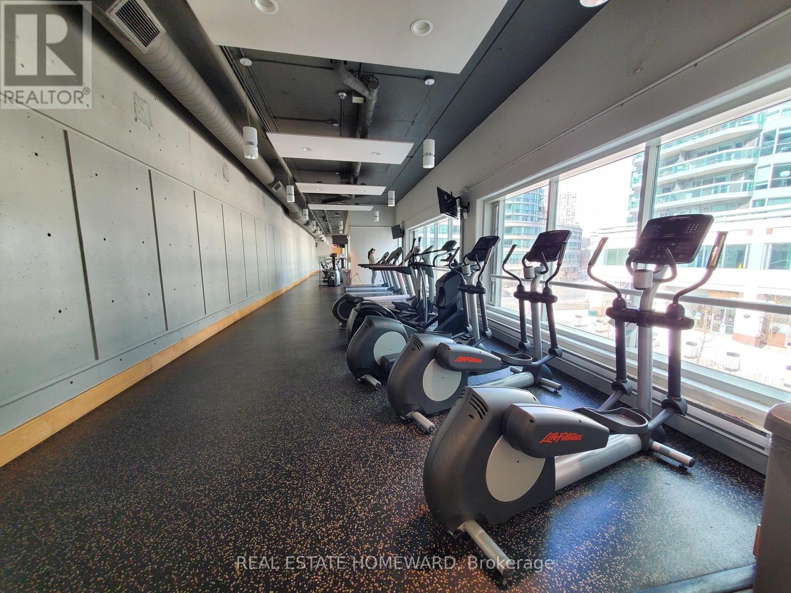 












PH2 - 10 QUEENS QUAY W

,
Toronto (Waterfront Communities),




Ontario
M5J2R9

