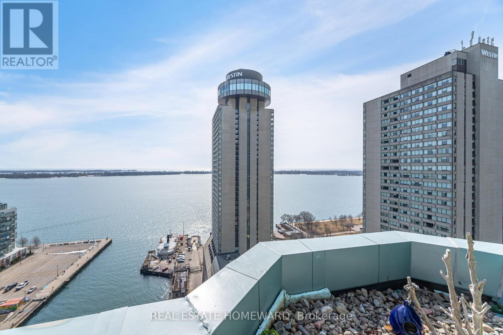 












PH2 - 10 QUEENS QUAY W

,
Toronto (Waterfront Communities),




Ontario
M5J2R9

