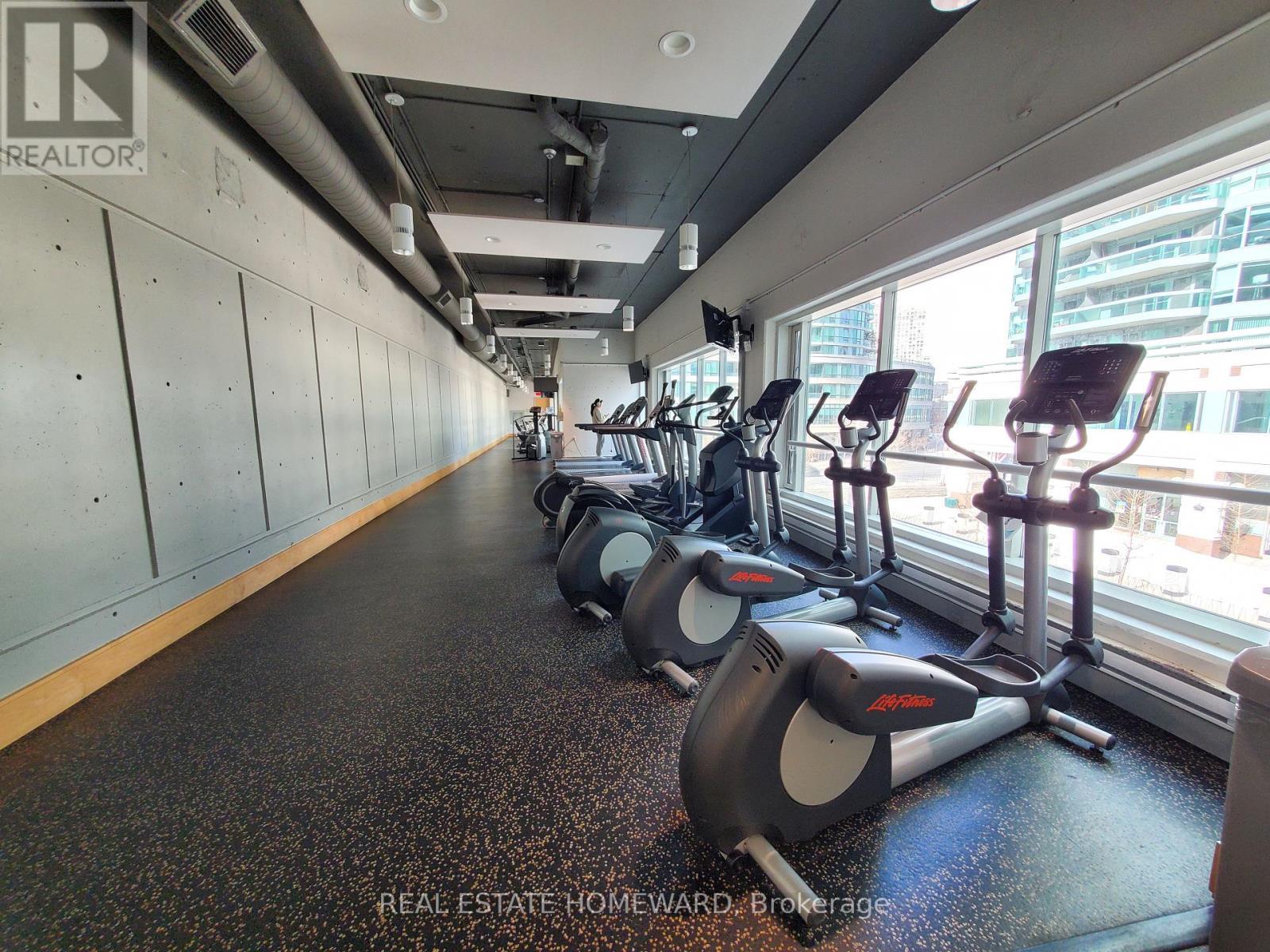 












PH2 - 10 QUEENS QUAY W

,
Toronto (Waterfront Communities),




Ontario
M5J2R9

