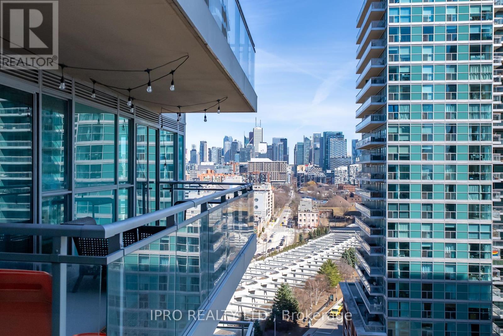 












1511 - 100 WESTERN BATTERY ROAD

,
Toronto (Niagara),




Ontario
M6K3S2

