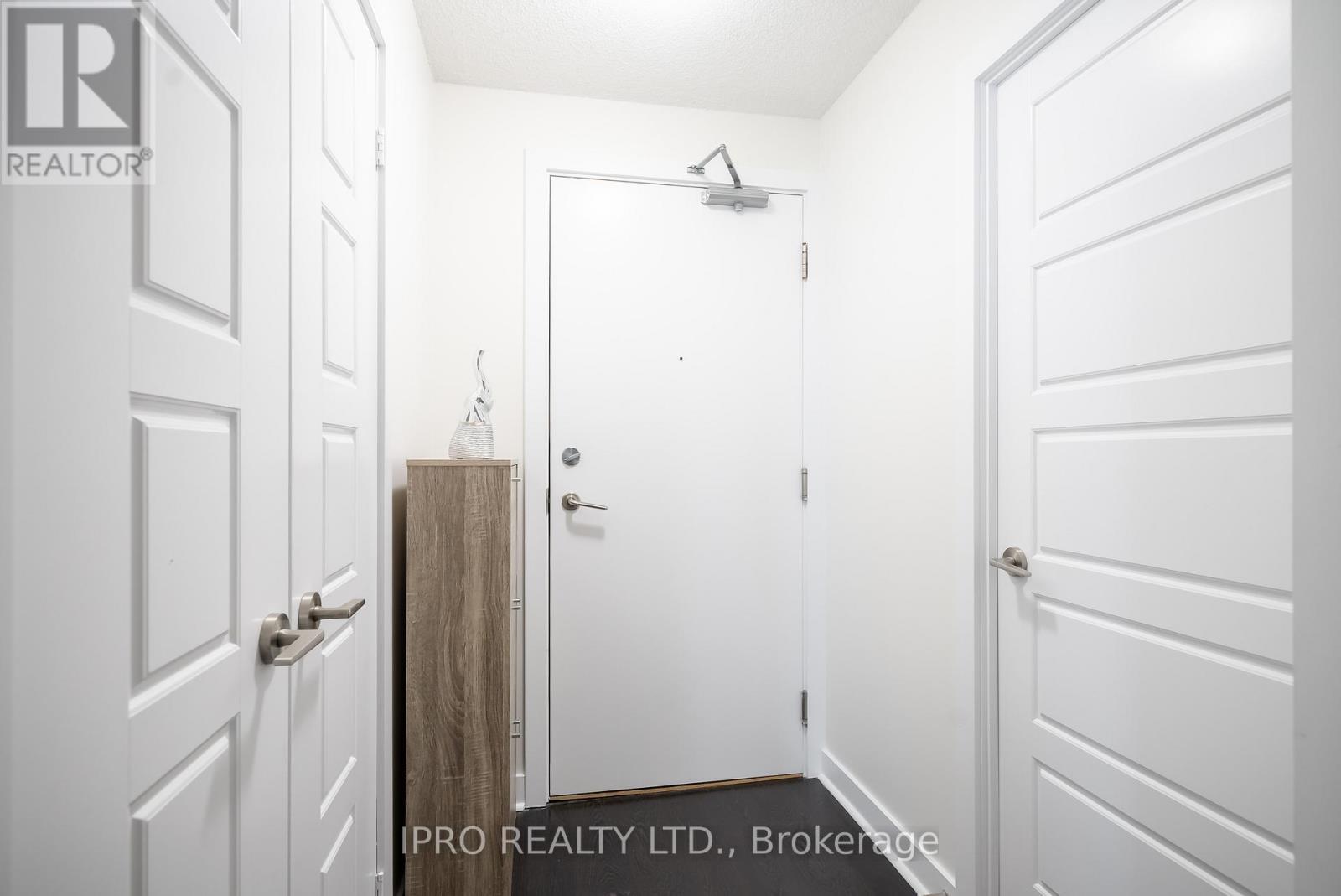 












1511 - 100 WESTERN BATTERY ROAD

,
Toronto (Niagara),




Ontario
M6K3S2

