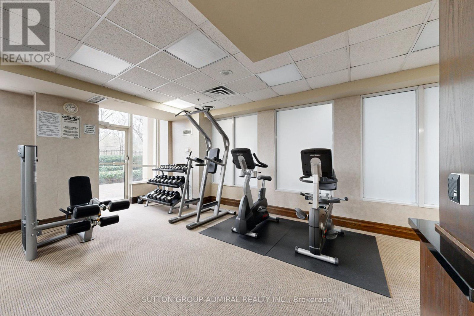 












1502 - 1101 LESLIE STREET

,
Toronto (Banbury-Don Mills),




Ontario
M3C4G3

