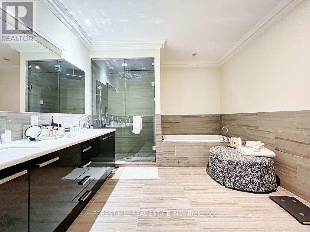 












5001 - 311 BAY STREET

,
Toronto (Bay Street Corridor),




Ontario
M5H4G5

