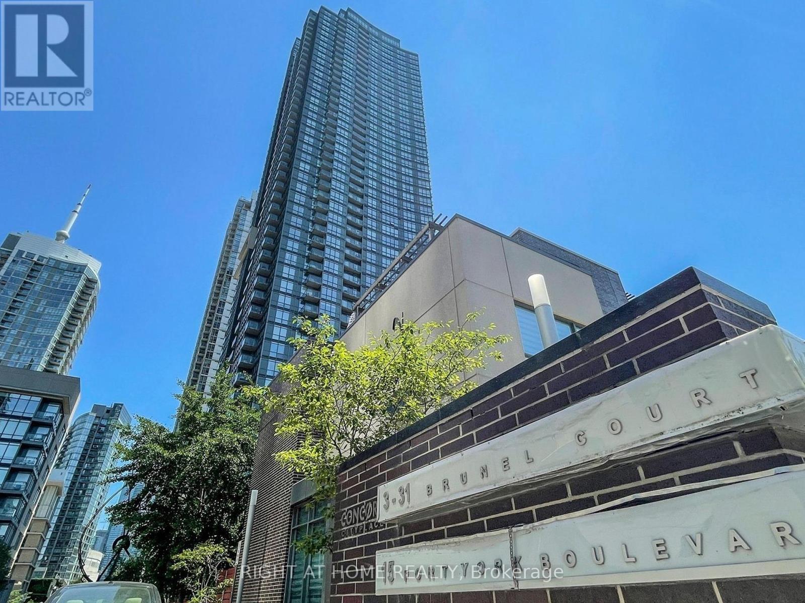 












1706 - 11 BRUNEL COURT

,
Toronto (Waterfront Communities),




Ontario
M5V3Y3

