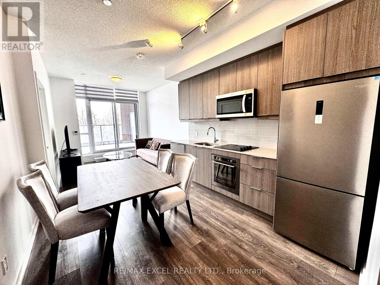 












A03 - 36 FOREST MANOR ROAD

,
Toronto (Henry Farm),




Ontario
M2J1M5

