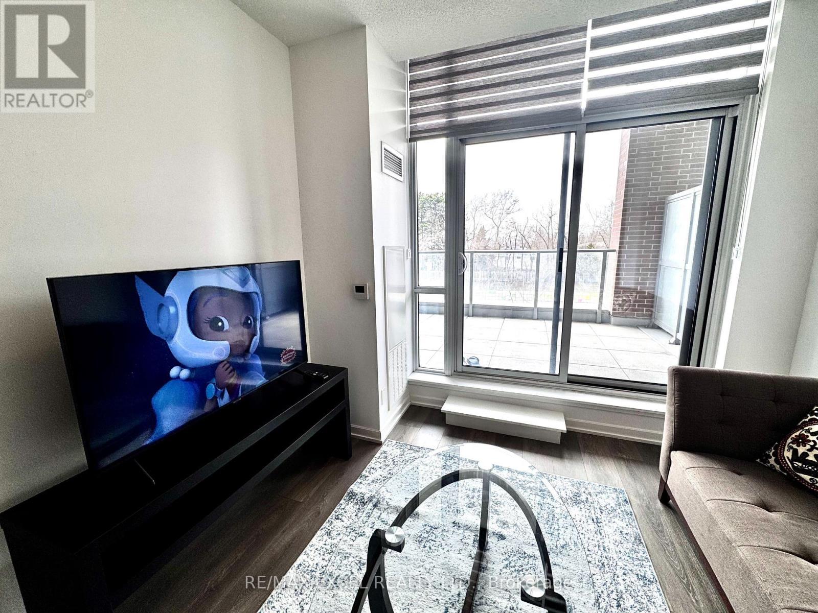 












A03 - 36 FOREST MANOR ROAD

,
Toronto (Henry Farm),




Ontario
M2J1M5

