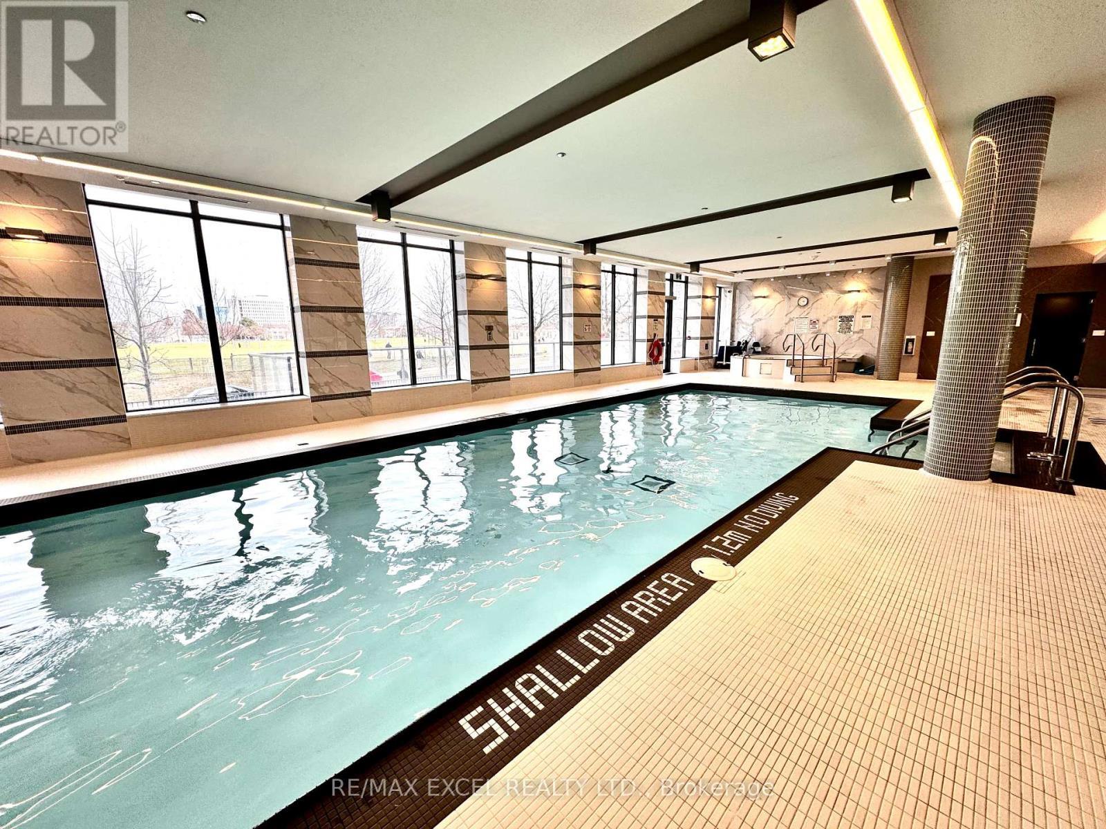 












A03 - 36 FOREST MANOR ROAD

,
Toronto (Henry Farm),




Ontario
M2J1M5

