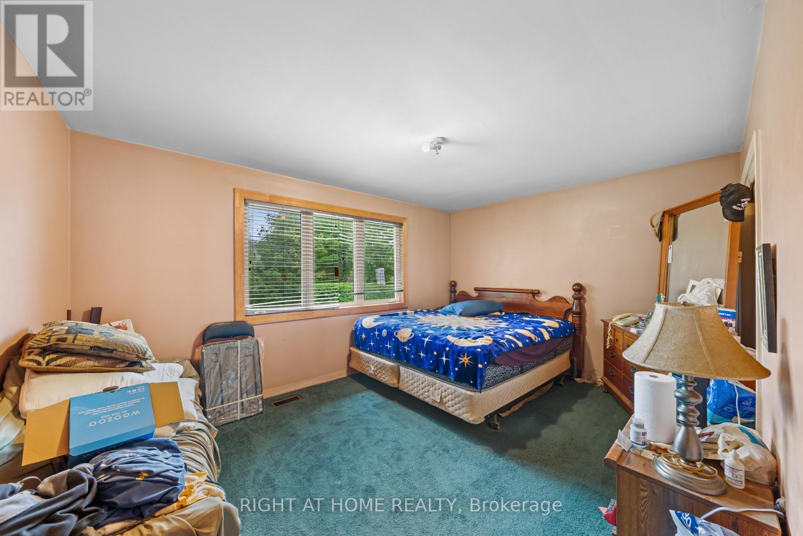 












39 HEATHVIEW AVENUE

,
Toronto (Bayview Village),




Ontario
M2K2C2

