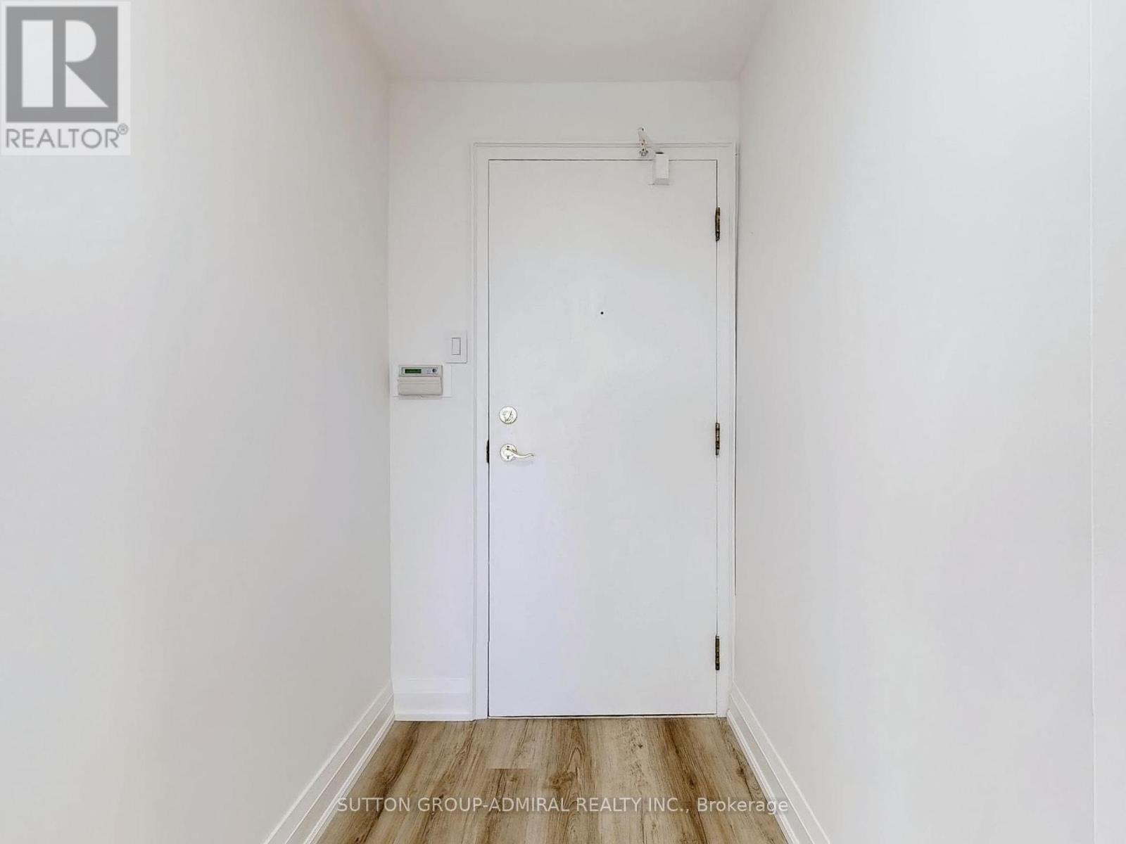 












1210 - 1101 STEELES AVENUE W

,
Toronto (Westminster-Branson),




Ontario
M2R3W5

