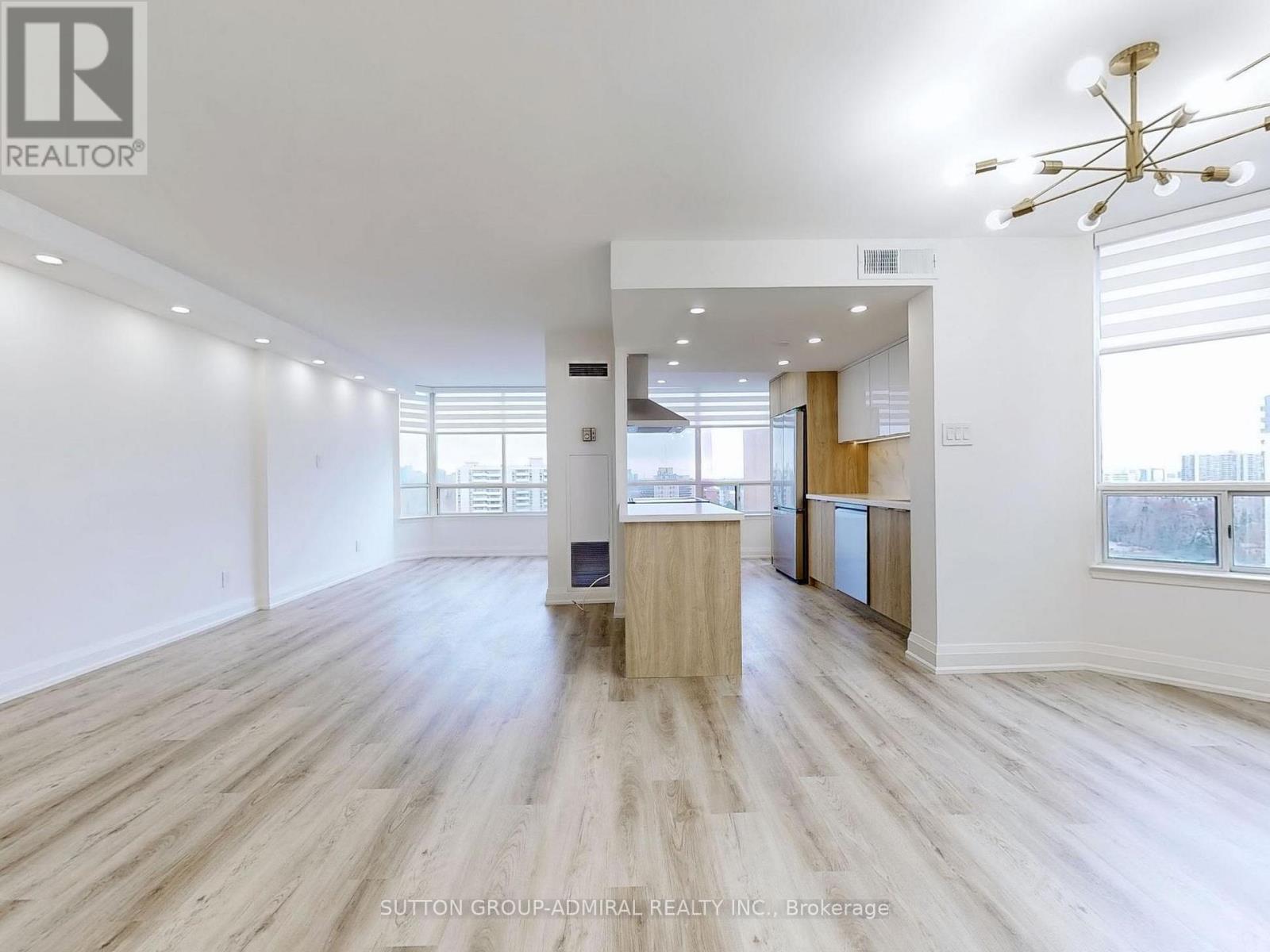 












1210 - 1101 STEELES AVENUE W

,
Toronto (Westminster-Branson),




Ontario
M2R3W5

