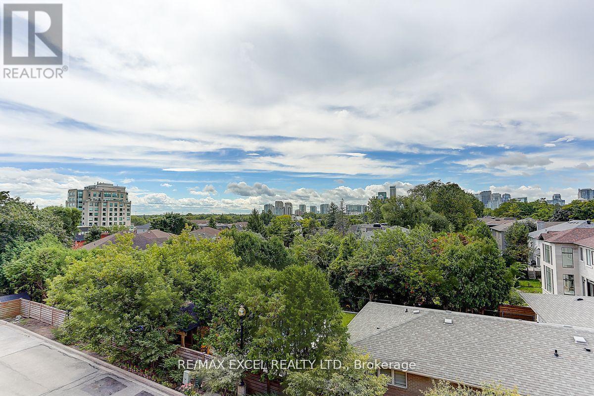 












36 CLAIRTRELL ROAD

,
Toronto (Willowdale East),




Ontario
M2N5J6


